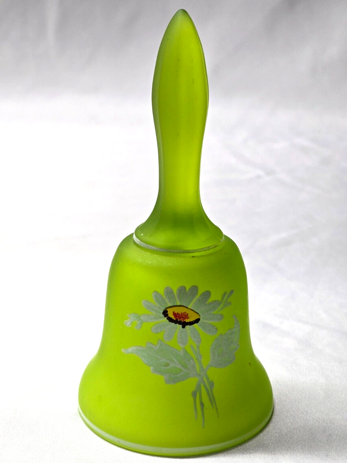 Vintage WESTMORELAND 5.25&quot; Glass Bell Hand Painted DAISY ON GREEN MIST +... - $9.88