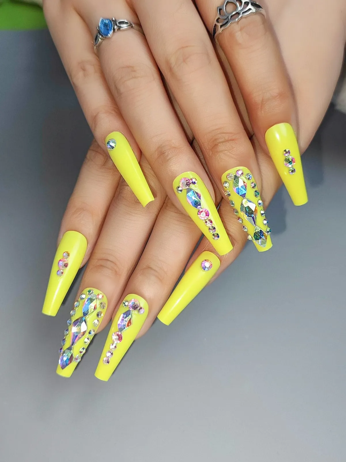 Primary image for 24 pcs Long Style Coffin Yellow &3D Rhinestone Design Fake Nail Kit
