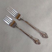 International Silver Queens Fancy Dinner Fork Salad Fork 7 1/2&quot; 6 5/8&quot; C... - £19.29 GBP