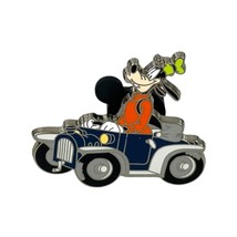 WDW - Goofy in a Blue Car - Travel Company 2004 Disney Pin 31894 - £9.93 GBP