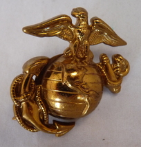 Vintage USMC US Marine brass pin uniform millitary eagl;e globe anchor  - £12.59 GBP
