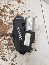 Fusion 2016 Roof Motor OEM Used Auto - $33.61