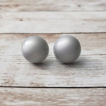 Vintage Screw On Earrings Small Domed Silver Tone / Gray - £9.36 GBP