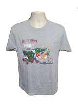 2019 Walt Disney Bussey Family Holiday Adult Medium Gray TShirt - $334.55 MXN
