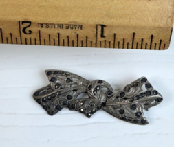 Vintage black Rhinestone Bow silver tone brooch pin - $14.84