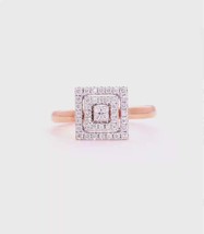 DIAMOND SQUARE SERENITY RING - $7,562.87 MXN