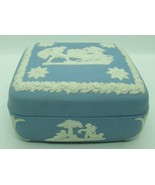 Vintage England Wedgwood Blue Jasperware Square Lidded Chariot Trinket Box - $748.28 MXN
