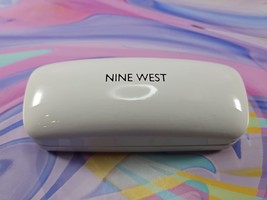 Nine West Women&#39;s Hard Shell Glasses Case - White - Eye Glass Sunglasses - €5,20 EUR