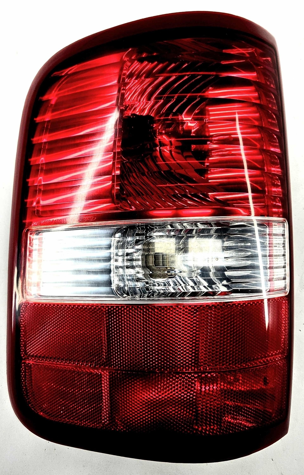 2004-2008 Ford F150 Left Driver Side LH Tail Light Lamp Assembly OEM - $79.15