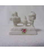 MINIATURE PORCELAIN SCALE  1&quot; HIGH DOLL HOUSE SHADOW BOX FIGURINE - $2.29