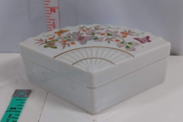 Vintage Avon 1980 BUTTERFLY FANTASY Hand Porcelain Fan Trinket Box  - $9.90