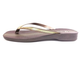 aeroblu Thong Flip Flop Sandals Metallic Glitter Straps Size 38 US 7.5 Gold - $19.95