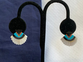 Sterling Silver Zuni Earrings 4.13g Fine Jewelry Turquoise MOP Coral Onyx Studs - £39.52 GBP