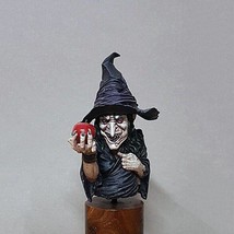 1/10 BUST Resin Model Kit Girl Woman Witch Sorceress Unpainted - £12.75 GBP