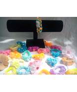 Jen Loom Bracelet with 30pc. Mix Assorted Random Loom Bracelets - $452.35 MXN