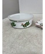 Lenox Holiday Holly Berry Covered Storage Bowl &amp; Candy Dish - £14.01 GBP