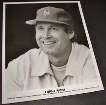 1988 FUNNY FARM George Roy Hill Movie Press Photo Chevy Chase Yankees Cap 2 - $9.95