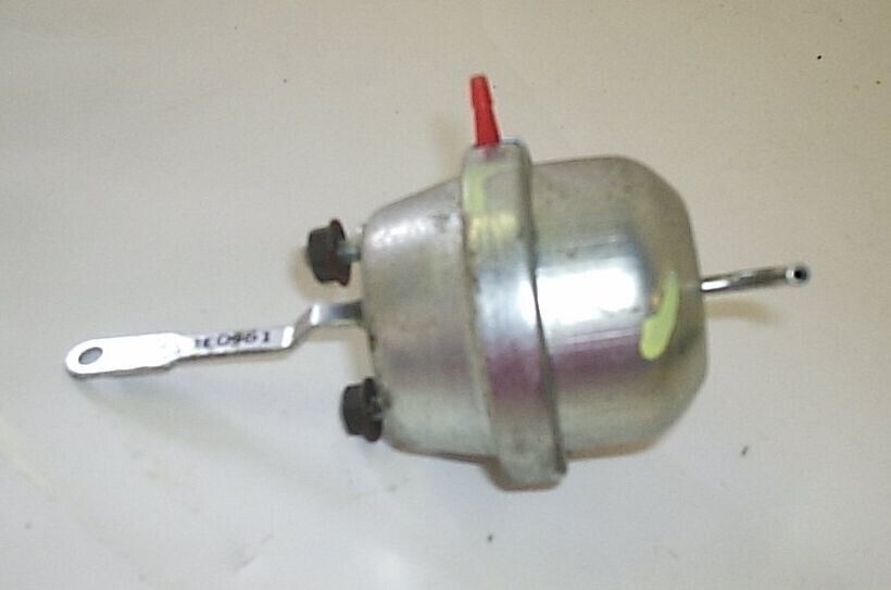 1991 Lincoln Continental 3.8L Vacuum Canister - $15.88