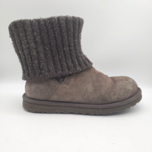 UGG Australia Cambridge Sheepskin Winter Boots in Grey (Women&#39;s US Size 8) - $34.60