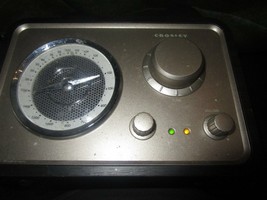 Crosley Solo AM/FM Receiver Model CR3003A-BK Radio Mid Century design wo... - $32.71