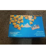 1980s Vintage Girl Scout Cookie Box ( 1/2 FULL!) Golden Yangles Building... - $866.52 MXN