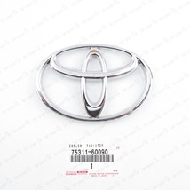 New Genuine Toyota 95-02 Land Cruiser FJ80 FZJ80 J100 Front Emblem Badge - $27.95