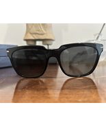 Men’s Prada Black  PR04YD 56 MM Gray Polarized Sunglasses $379 Save $130 - €214,28 EUR Men’s Prada Black  PR04YD 56 MM Gray Polarized Sunglasses $379 Save $130 - €214,28 EUR