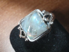Elegant Moonstone Square Ring 925 Sterling Silver Outstanding Iridescence Sz 8 - £120.69 GBP