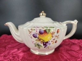 VTG Sadler Teapot Fruit Pattern 2291 Made In England All Over Crazing No Chips - $23.23