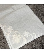 Vintage floral handkerchief square - $260.77 MXN