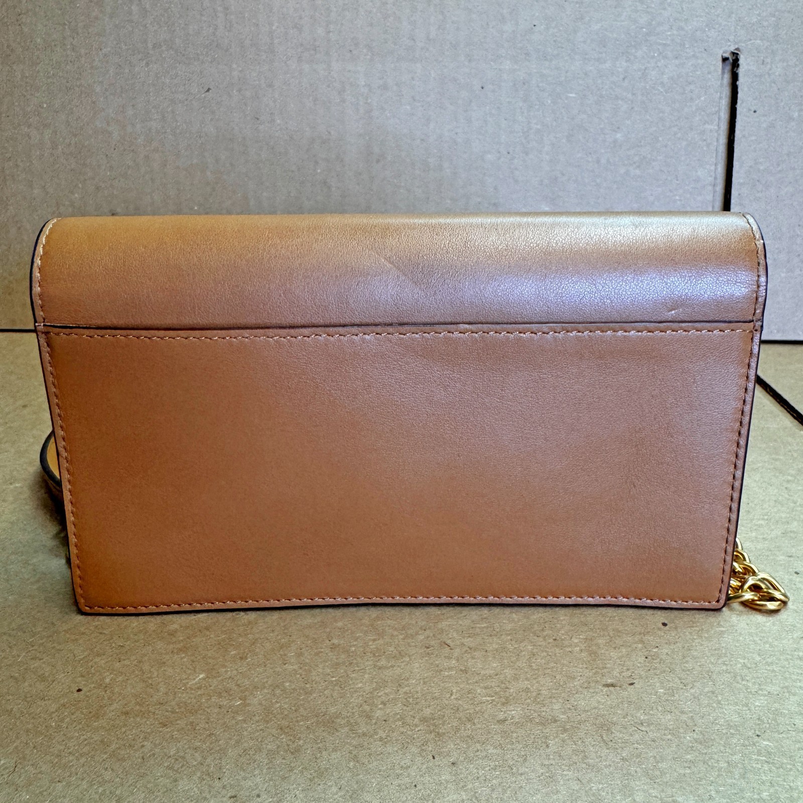 Polo Ralph Lauren Polo ID Leather Chain Wallet & Crossbody – Classic Tan Item image 9