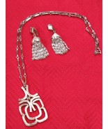 Vtg Sarah Coventry Clip On Dangle Tassel Earrings &amp; Avon Mayan Pendant N... - $27.73 CAD