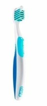 Oral B Vivid Whitening Toothbrush Medium Light Blue Aqua Oral-B Manual 1... - $163.80 MXN