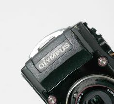 Olympus Stylus TOUGH TG-4 16 MP Digital Camera - Black ISSUE image 2