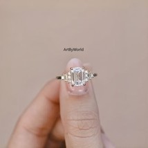1.75 CT Emerald Cut Moissanite Engagement Ring, Side princess and Baguette Stone - £87.91 GBP