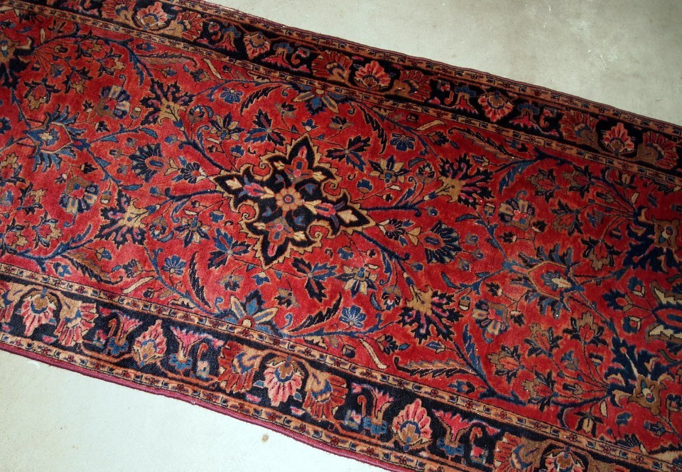Handmade antique Oriental rug  2.5' x 7.4' (76cm x 225cm) 1900s - 1B803 Item image 4