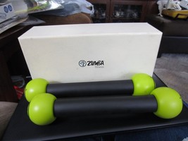 Set of 2 Zumba Fitness Shaker 1 lb. Hand Weights with Box - £19.77 GBP