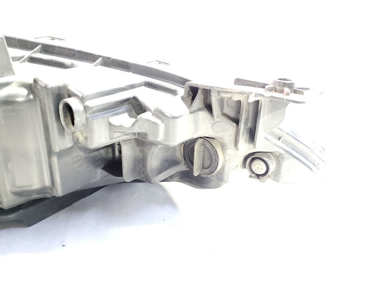 2017 Chrysler 200 OEM Front Left Headlight Halogen  Item image 8