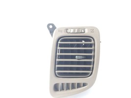 Far Left Drivers AC Vent PN 55650-60090 OEM 1999 Lexus LX470 - $36.74