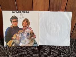 The Captain and Tennille Love Will Keep us Together Vinyl LP A&amp;M SP 4552 - £5.31 GBP