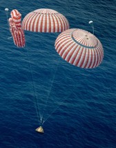 Apollo 15 Command Module splashdown in the Pacific Ocean Photo Print - £7.03 GBP+