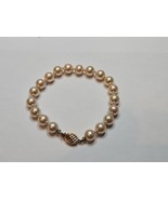 Imitation Pearl/Pearl-Like Bracelet, Gold Tone Clasp 6.5&#39;&#39; Circumference... - $21.06 CAD