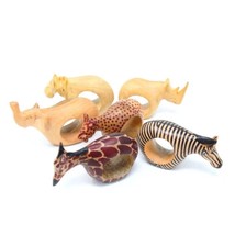 Jedando Handicrafts Set of Six Mahogany Wood Animal Napkin Rings - £57.31 GBP