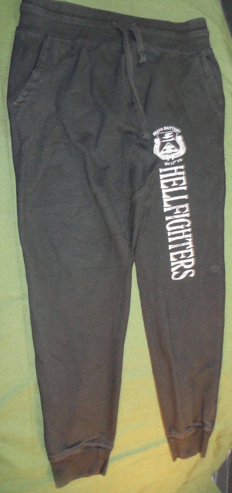 Primary image for DISCONTINUED BRAVO BATTERY 1ST BN 31ST FA HELLFIGHTERS BLACK PANTS SWEATPANTS XL