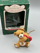 Ornament Hallmark Keepsake Cinnamon Bear #6 Porcelain  Heart Gift QX4044 1998 - £6.12 GBP