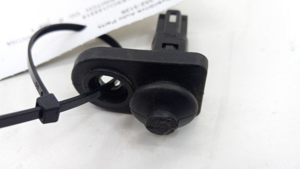 Elantra Door Ajar Switch Door Open Dome Light Switch 2009 2010 2011 2012... - $10.46