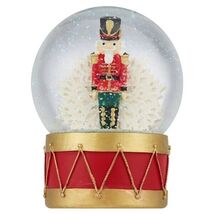 Merry Brite Nutcracker Soldier Snow Globe, 5.1 in - $836.28 MXN