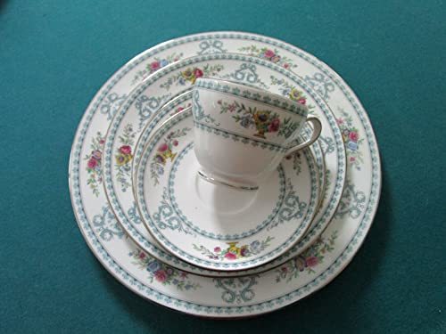 SPODE Versailles 5 Setting Dinner Set and 50 similar items