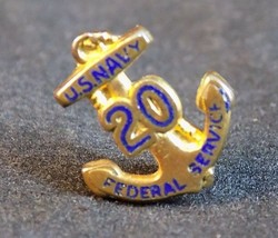 USN US NAVY 20 YEARS FEDERAL SERVICE ANCHOR Gold Lapel COLLAR Pin - $14.84