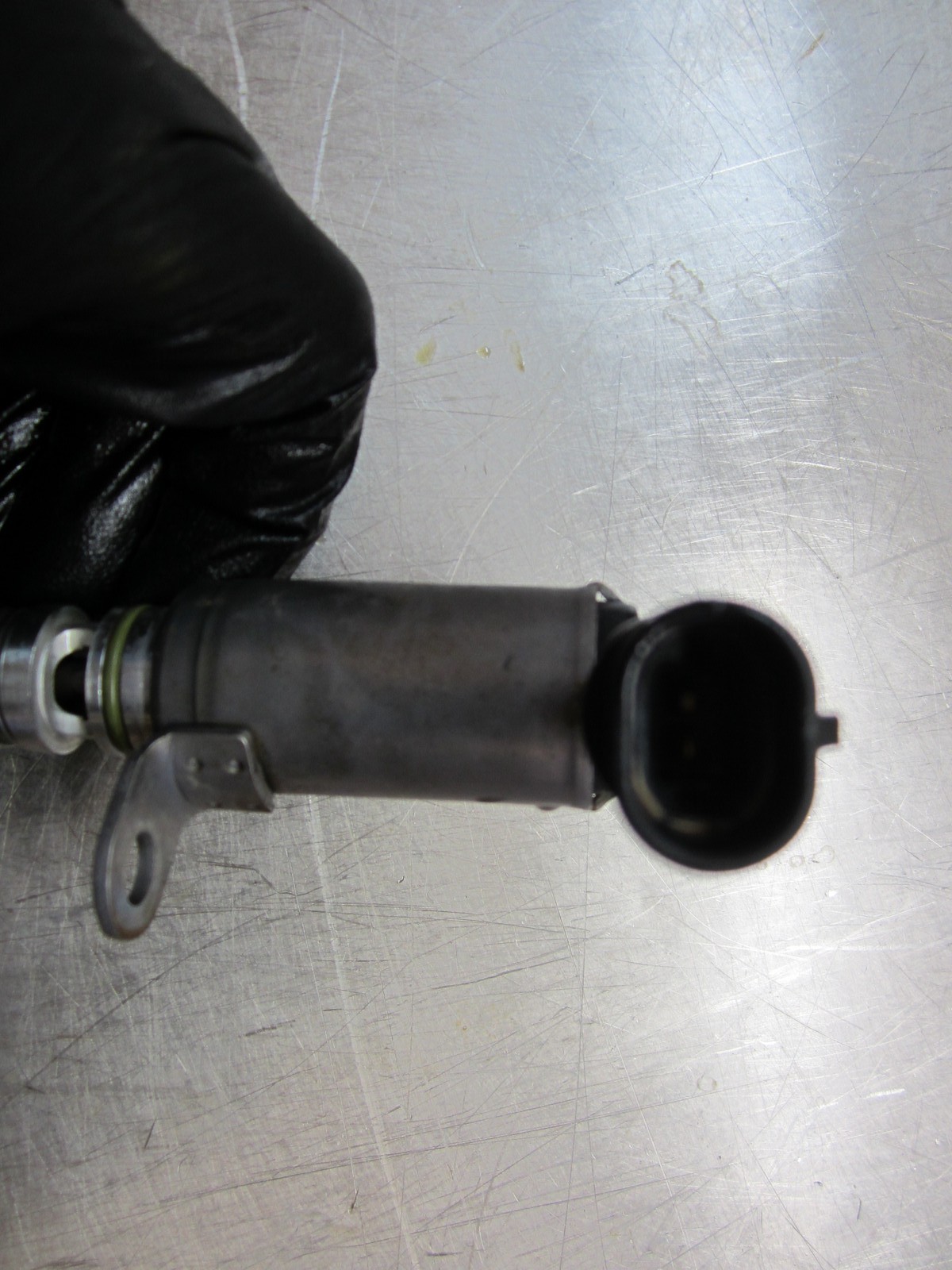 Variable Valve Timing Solenoid 11-13 Hyundai Elantra GLS/Limited 1.8 243... - $19.75